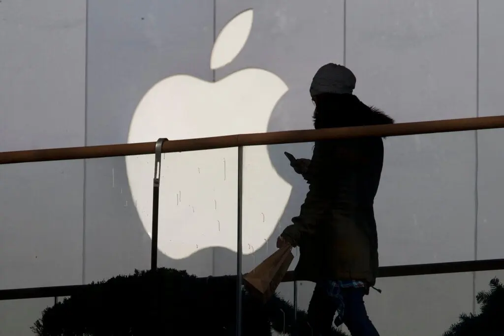 Post thumnail for Apple’s iPhone Launch Plans Are Changing: What It Means for You