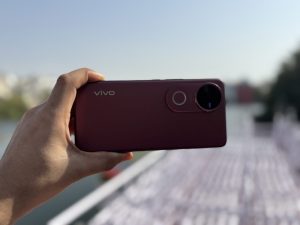 Vivo V50 Review