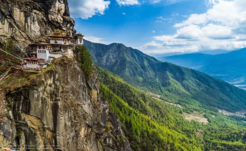 Bhutan: How a Tiny Himalayan Nation is Mining Green Crypto?