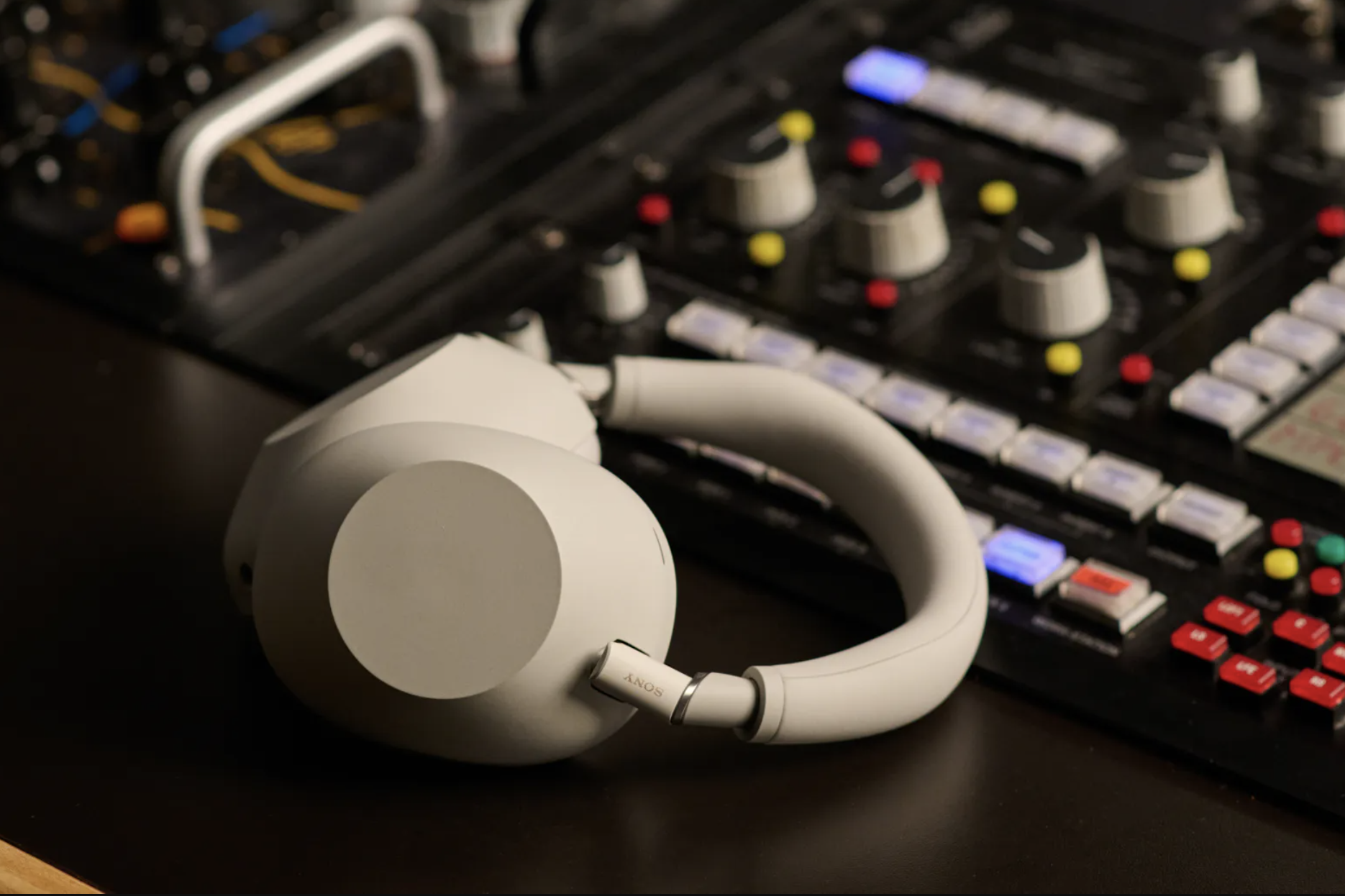 Sony WH-1000XM6 Arrives with Enhanced Audio, Noise Canceling and a Higher Price Tag
