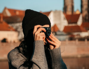 Fujifilm launches X half, a compact digital camera blending analog charm with modern tech, built for vertical shooting.