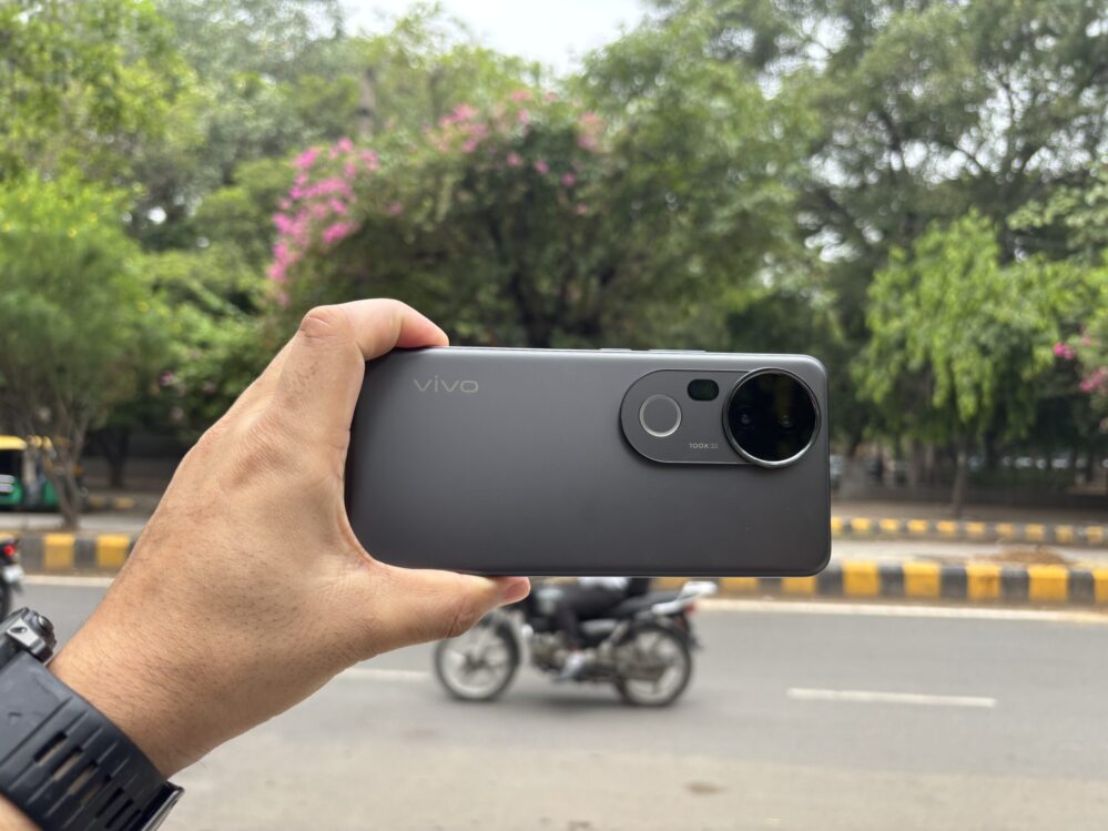 Vivo T4 Ultra Review: Flagship Camera, Premium Display, But Is It Worth ₹37,999?