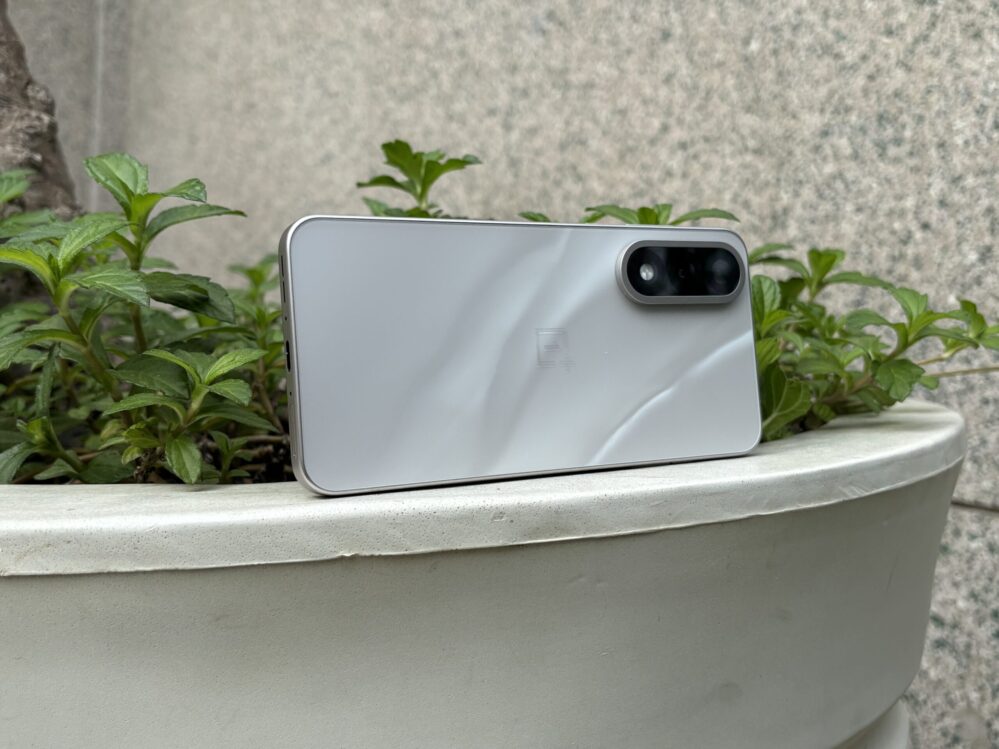 OnePlus Nord 5 Review: Worth Buying?