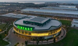 Vietnam’s VinFast debuts in India with its first showroom in Surat. EV bookings open as competition heats up.