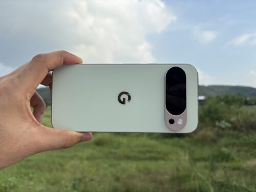 Pixel 10 Pro XL Review: Google’s Boldest Flagship Yet, But Does It Beat Apple and Samsung?