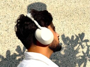 Sony WH-XM10006 Review