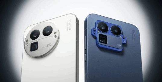 Realme GT 8 Pro Launched with a price tag of ₹72,999 & Ricoh Cameras and Swappable Module Design