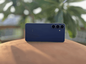 Samsung Galaxy S26 launch may shift to late February.