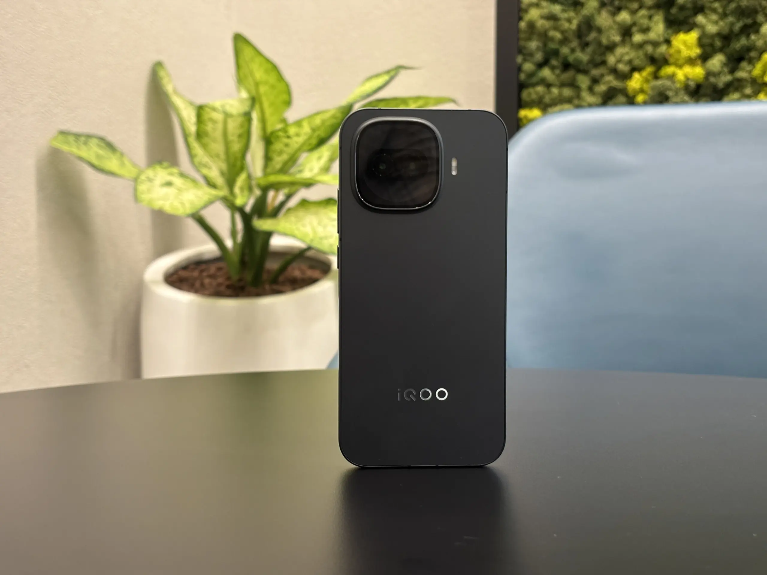 Post thumnail for iQOO 15R Review: Powerful, Practical, and Built for Gamers at ₹44,999