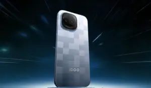 iQOO 15R Launched at INR 40,999 With Snapdragon 8 Gen 5 and 7600 mAh Battery