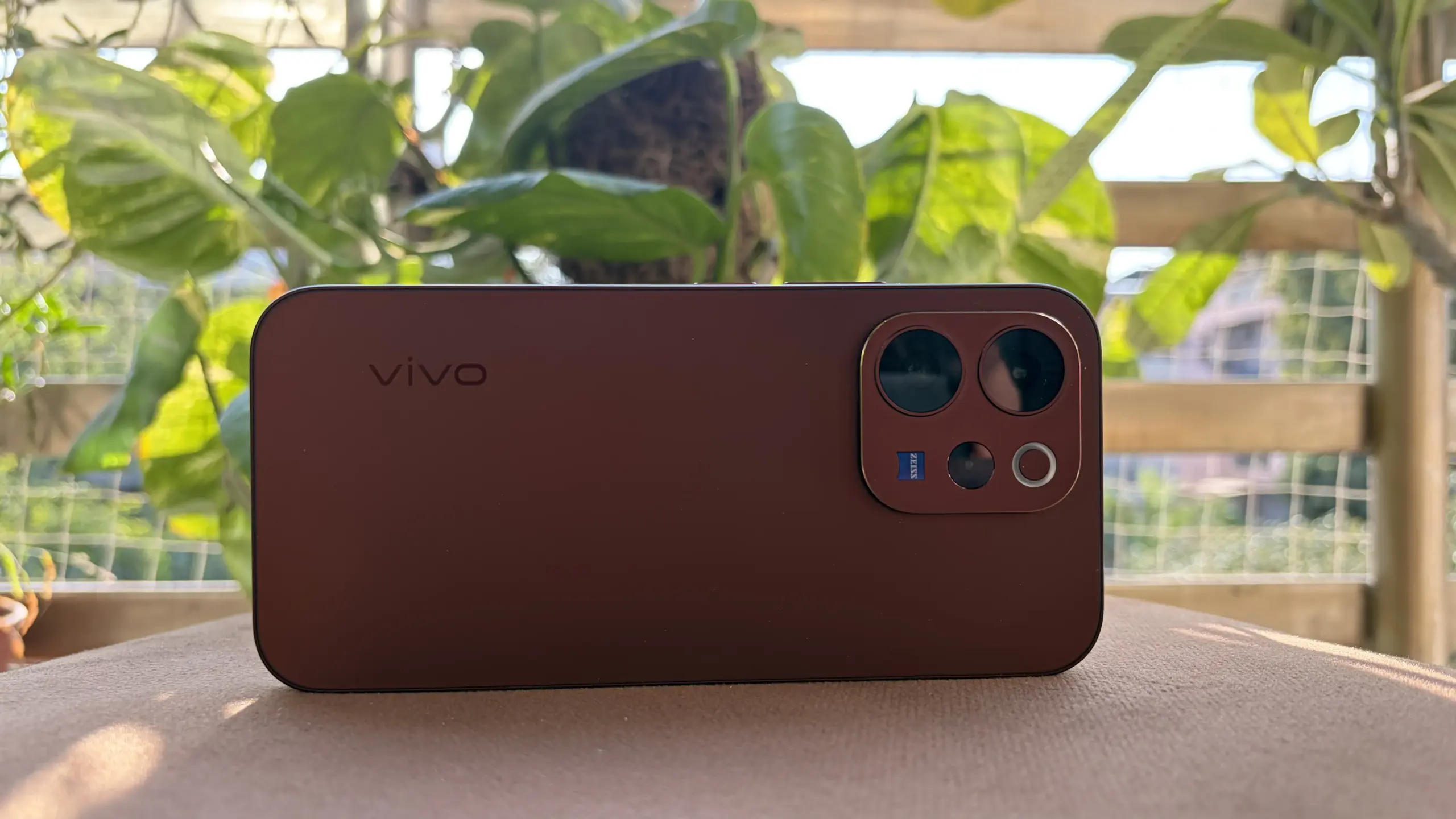Vivo V70 Elite Review: Worth the Rs 51,999 Tag?