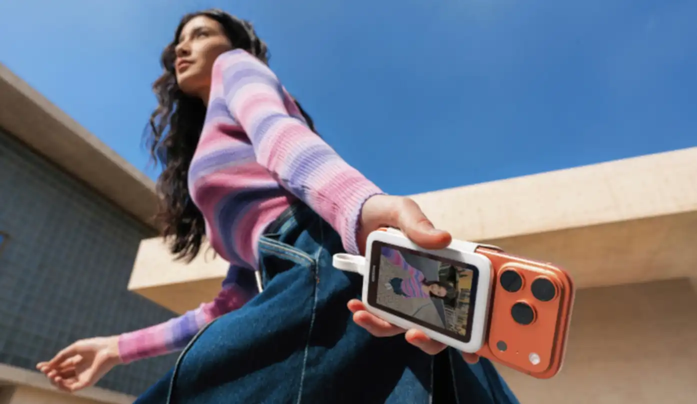 Insta360 Snap Launches with Magnetic Selfie Screen